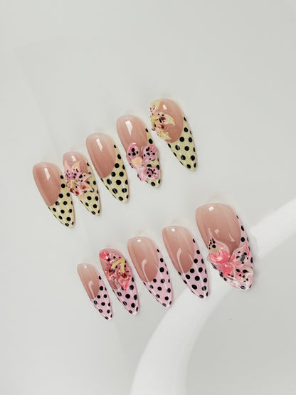 Polka Dot Flower Set